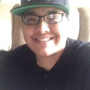 Meet your Posher, Chloe